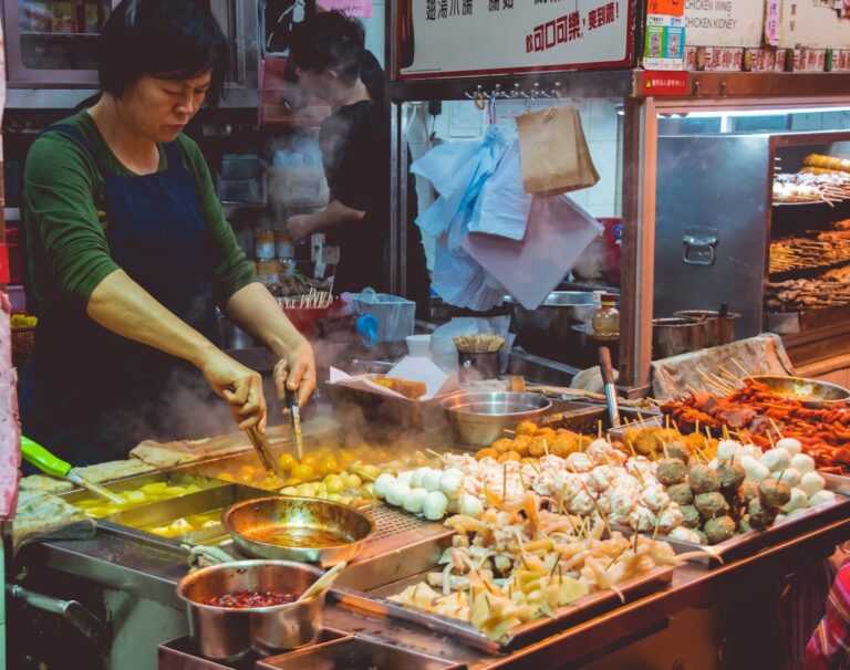 From Stalls to Streets: Discovering Asia’s Iconic Street Foods 